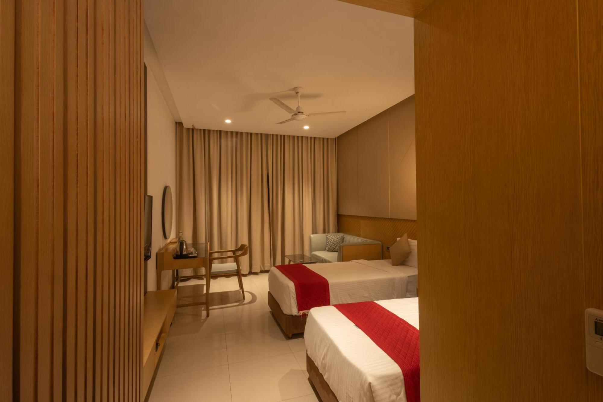 Hotel Parsons Court Dindigul Extérieur photo
